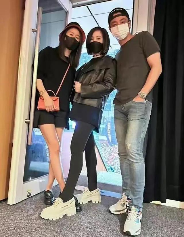 林心如一身行头20万现身上海，已三年没来大陆，网友：不欢迎