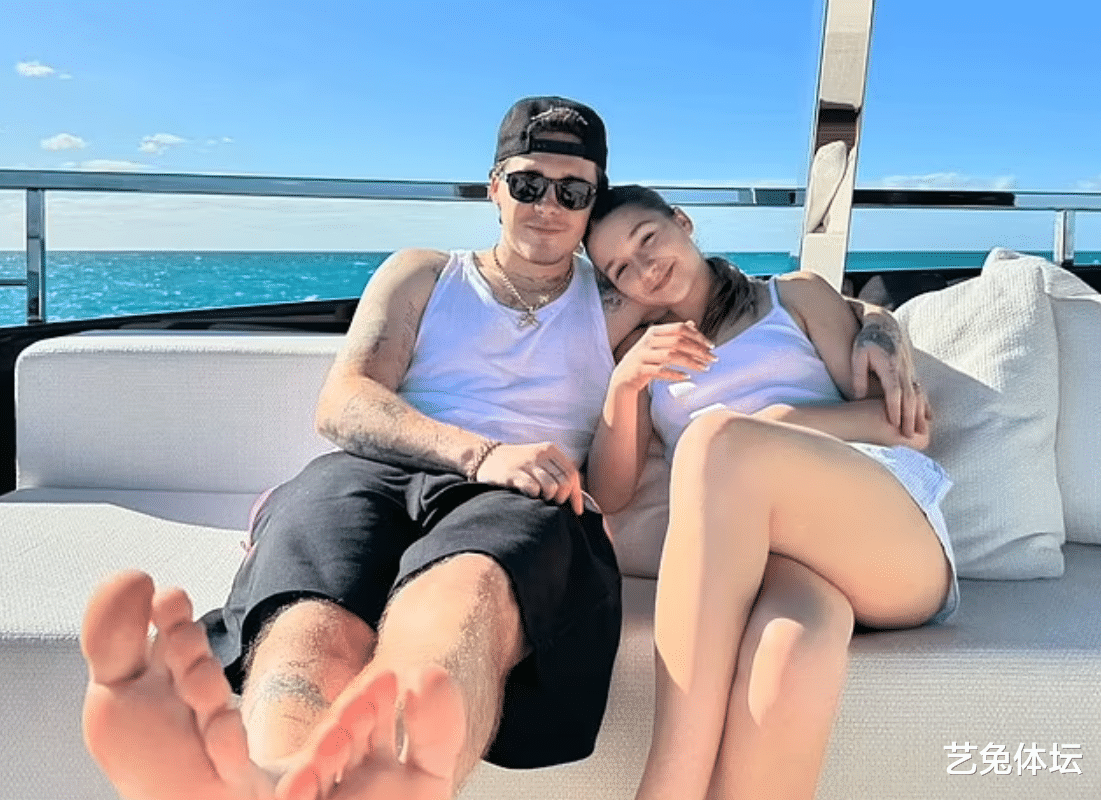 贝克汉姆全家晒照，儿子“倒插门”的地位展现的淋漓尽致