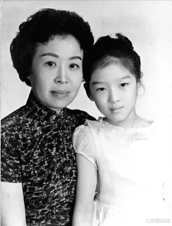 胡因梦|金字塔顶端颜值？林青霞曾说：与胡因梦在一起，自己会黯然失色