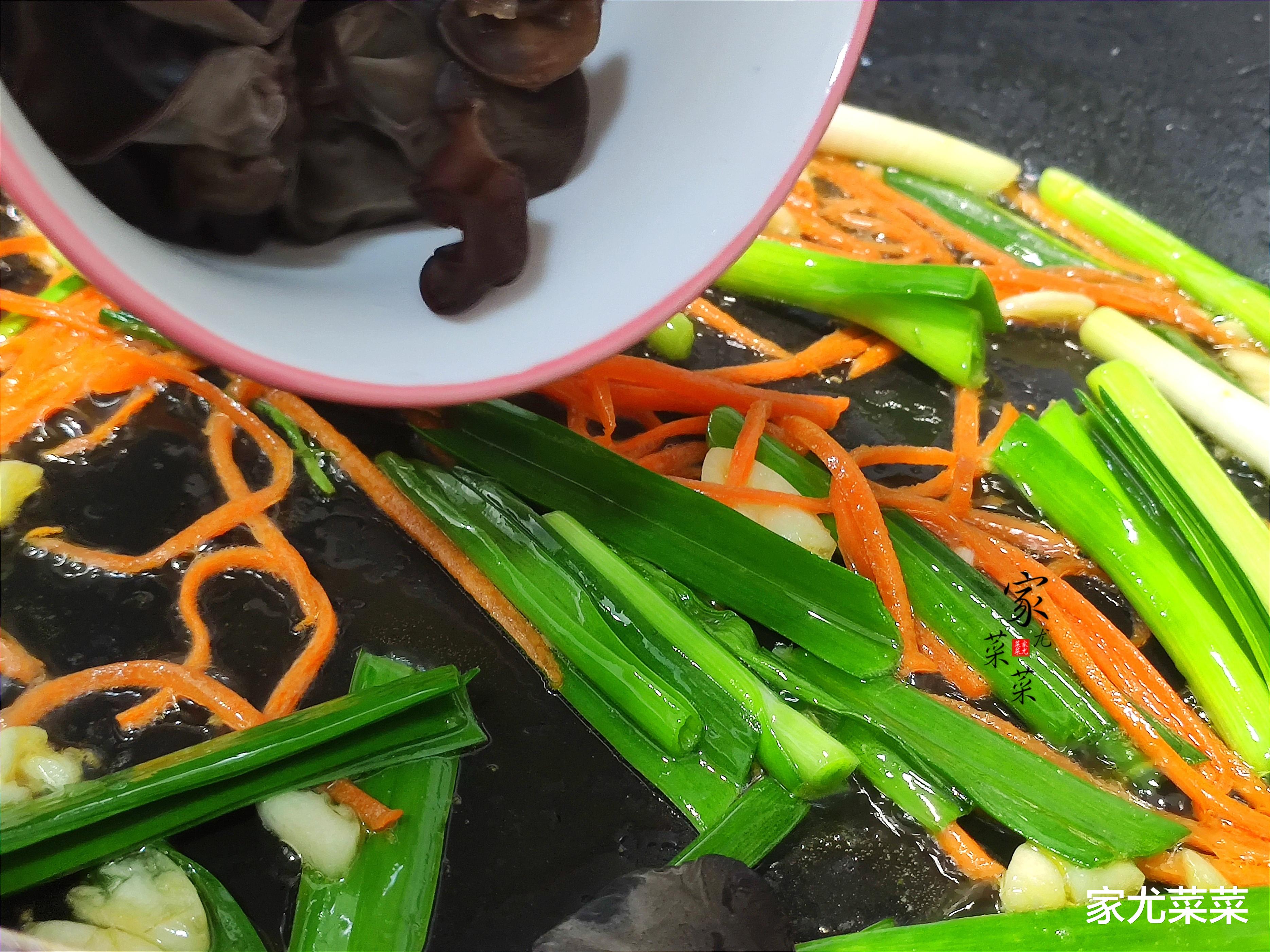 含铁是菠菜的33倍，建议女性多吃！养血补气，排黑宿便，身体更健康