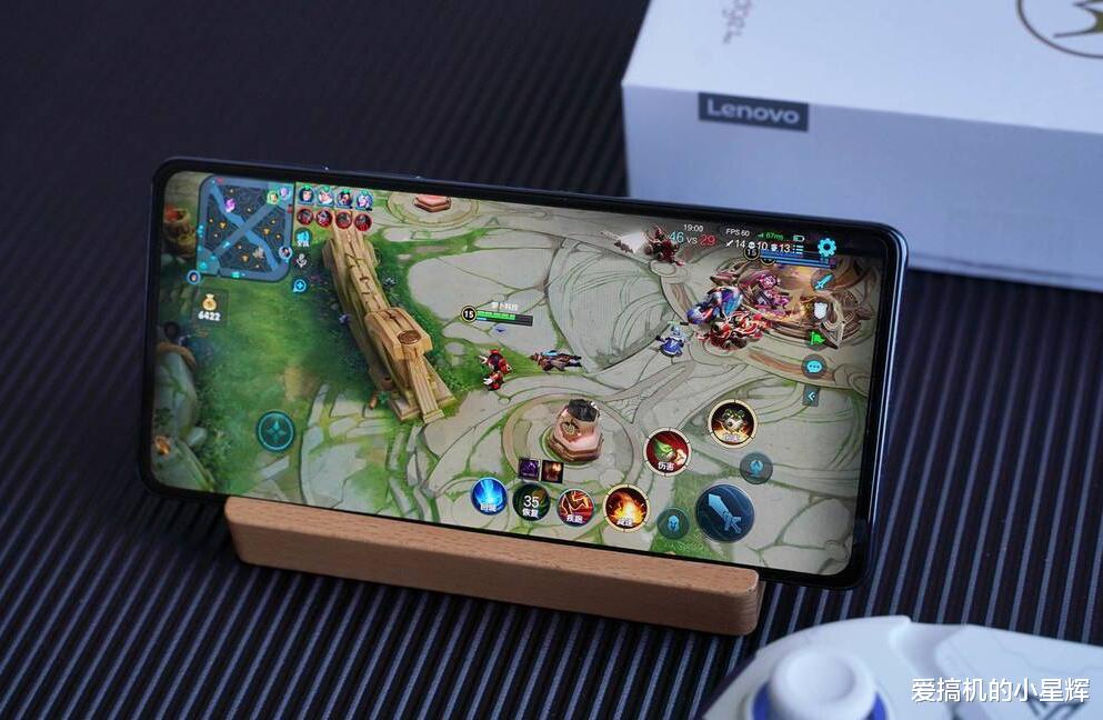 苹果|2000价位手机推荐,12GB+256GB,性能强配置好,“闭眼买”不吃亏