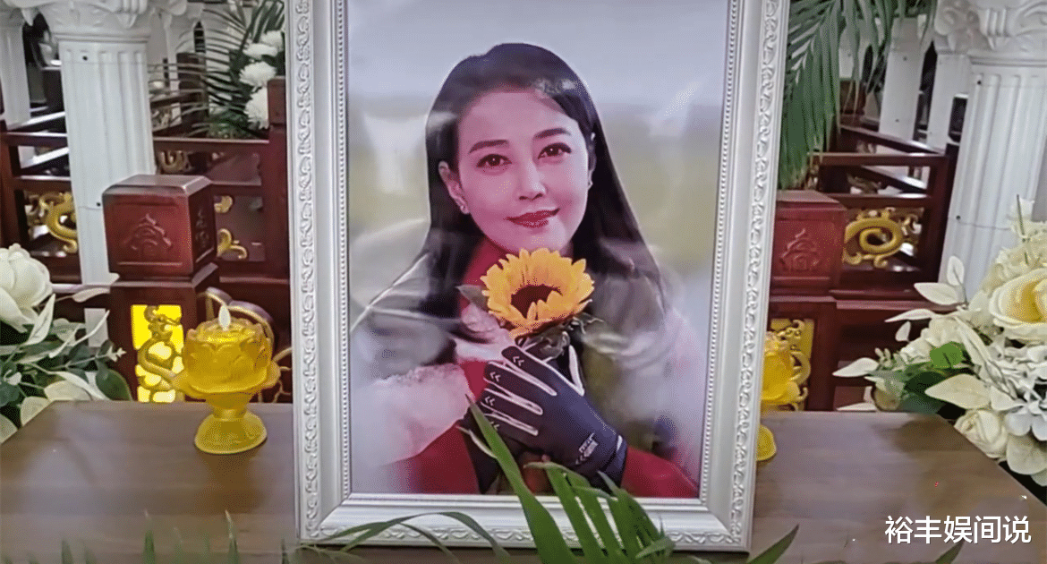 周海媚告别仪式已完成！至亲送别，母亲透露“毛孩子”已安排妥当