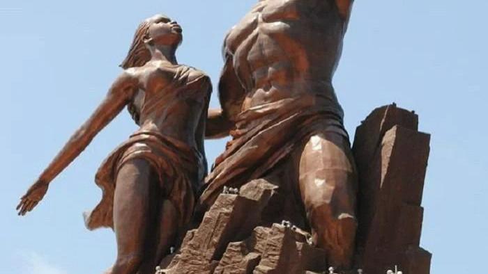 昆明|非洲最高的雕像