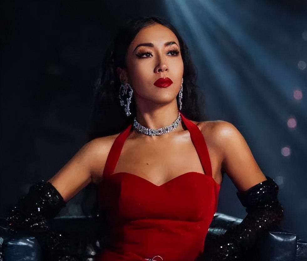 娱乐圈|满嘴谎话，知三当三，娱乐圈的虚伪在吉克隽逸身上体现得淋漓尽致