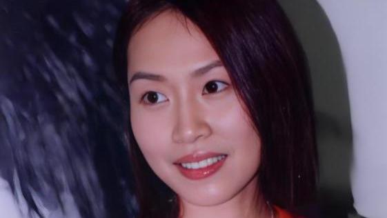 她曾比王菲还红，出道14年只开过16场演唱会，一首歌传唱至今！