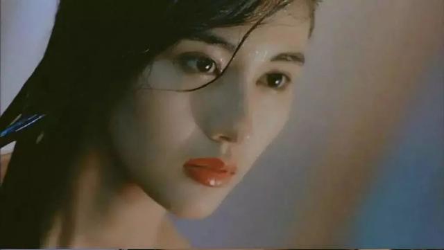 香港第一美人：名校毕业，智商一流，为什么大家都讨厌她？