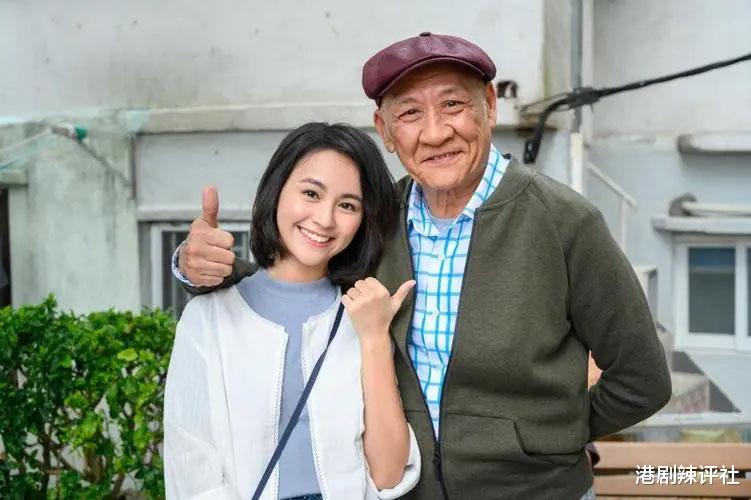 TVB老戏骨疑似被投闲散置，黑脸呼喝主持引热议，网友反应两极化