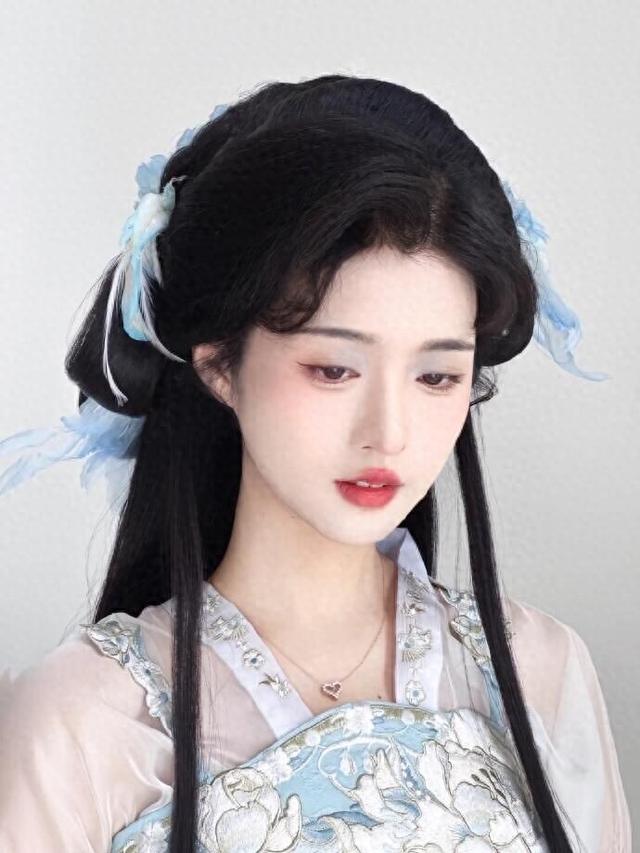 真的纳闷了!投资上亿的古装剧为什么梳不出这些头发?