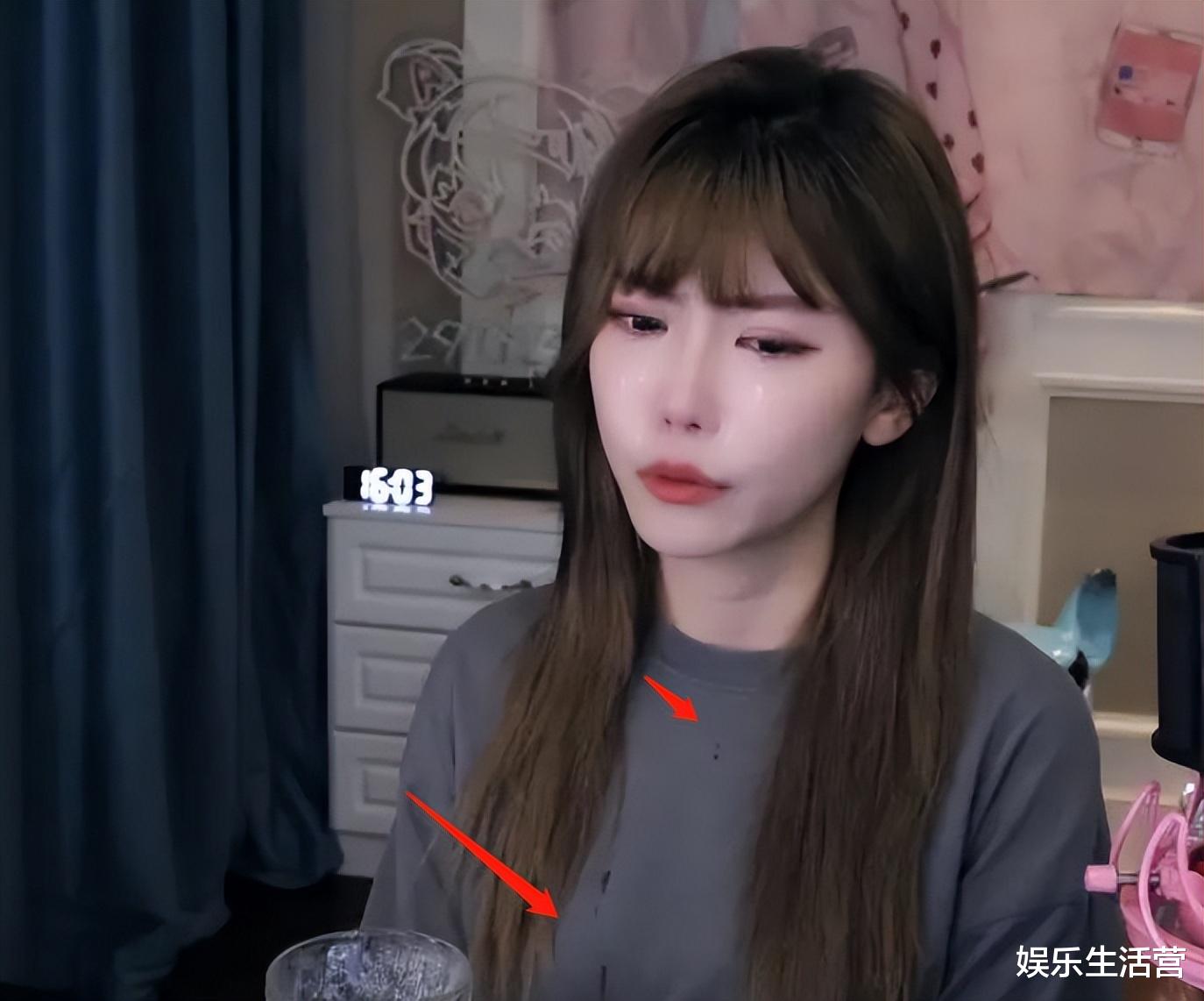 掉粉200万!周淑怡分手鞠躬道歉,泪水打湿衣服,灯牌暴露还爱他