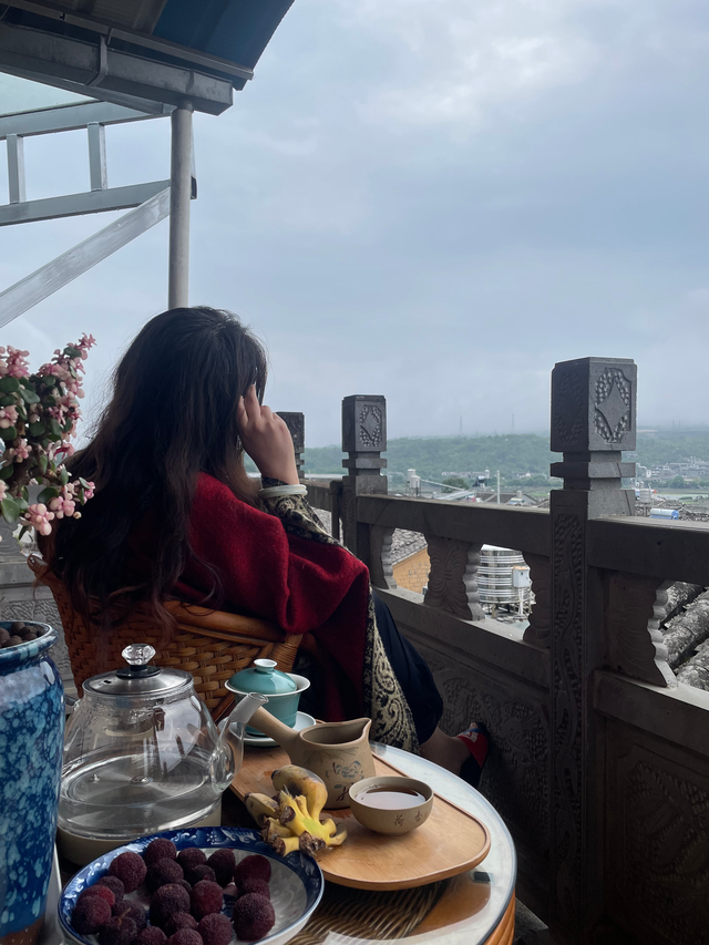 生肖|裸辞后,这3位90后重新定义 “好工作”