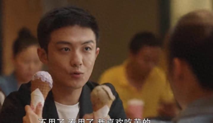 条件不符就别尬演“小三”,36岁的张嘉倪告诉你,啥是教科书式撩汉