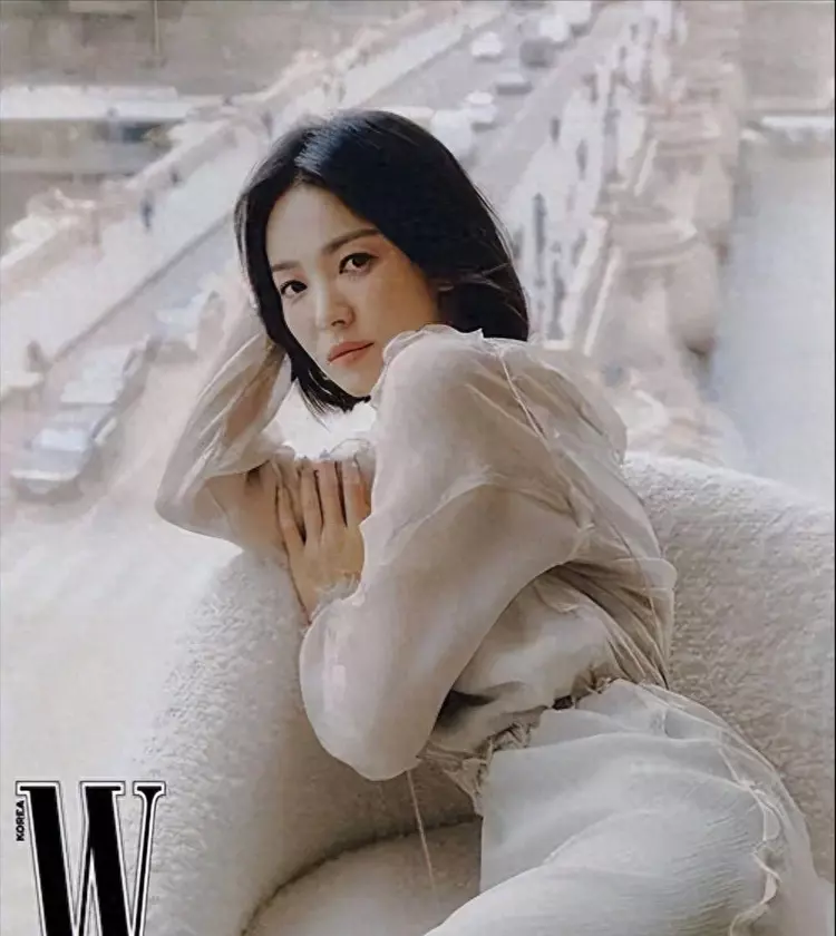 顶流女星宋慧乔:被财阀控制负面新闻缠身,其实韩国不止她一人。