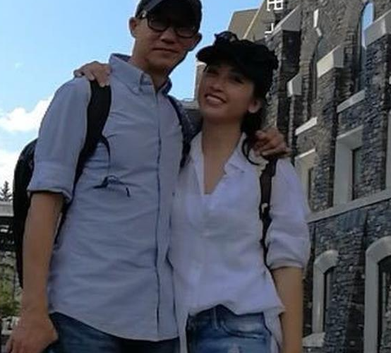 著名港星李子雄定居河北小县城,娶小23岁娇妻,女方容貌姣好