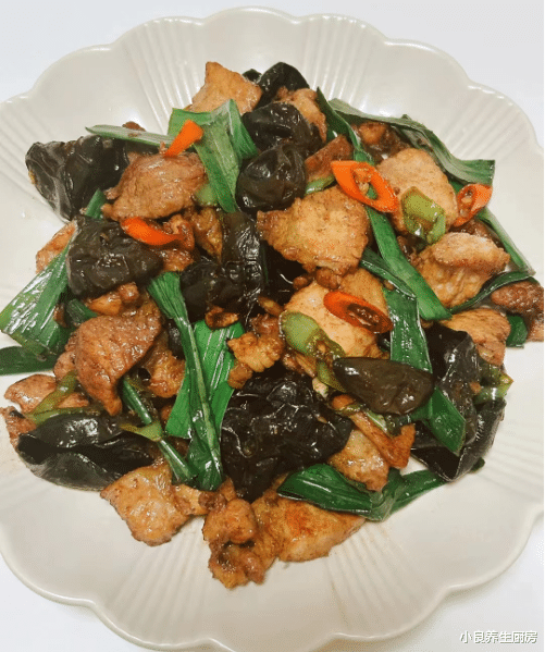 蒜苗|1月,宁可少吃菠菜白菜,也要多吃这菜,解馋又开胃,别不懂吃