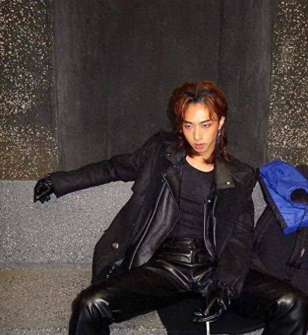 重磅!庾澄庆儿子发出出柜官宣:“我是同性恋,我为自己感到骄傲!”