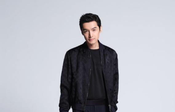 胡歌|胡歌为何会和素人结婚,《攀登者》举办发布会时,就已给出答案