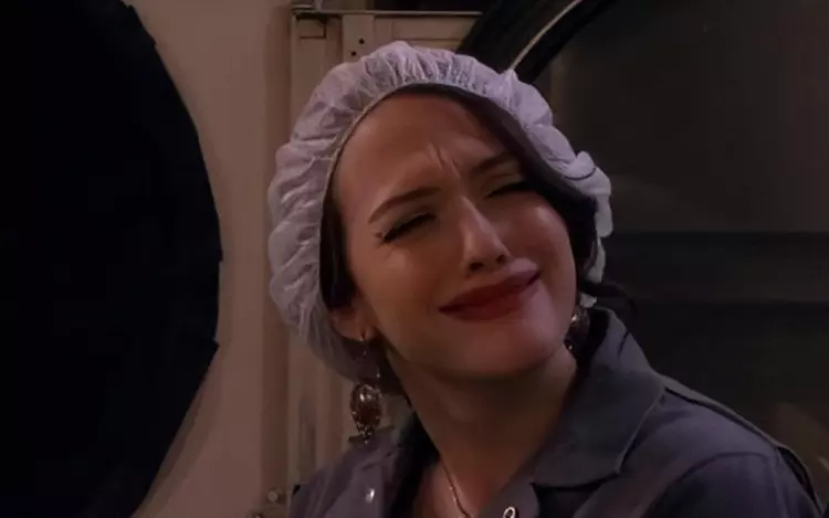 明星助理|一张明星助理招聘表，将“巨婴艺人”的高高在上，扒得一干二净