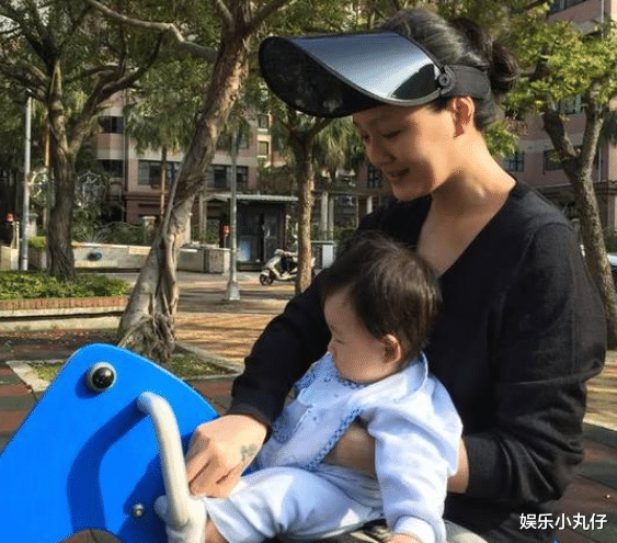 大S坐不住了!同意孩子每年暑假回京,让张兰每年支付1.2亿抚养金