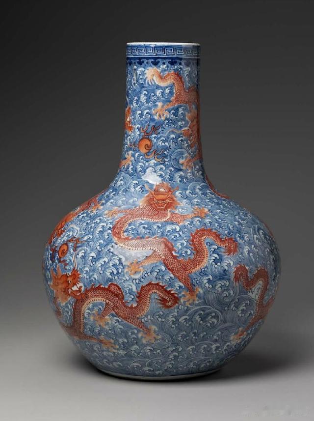 |清乾隆瓷器上的龙纹