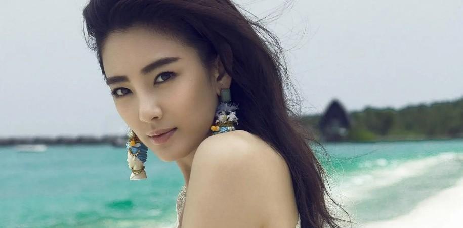 被官网点名,35岁的张雨绮,却成为了全网最大的一个“笑话”