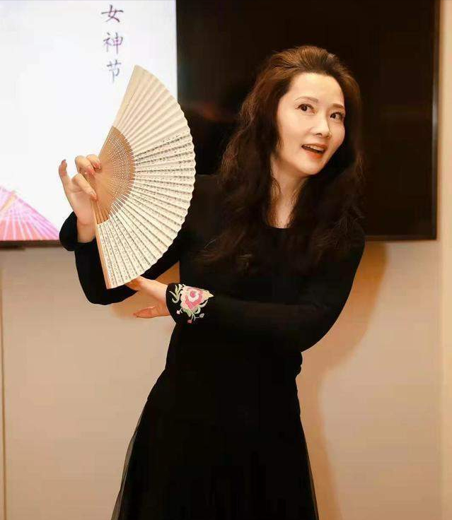 整容|自然老去却越老越美,8位不打针不整容的女星,都是影后级人物