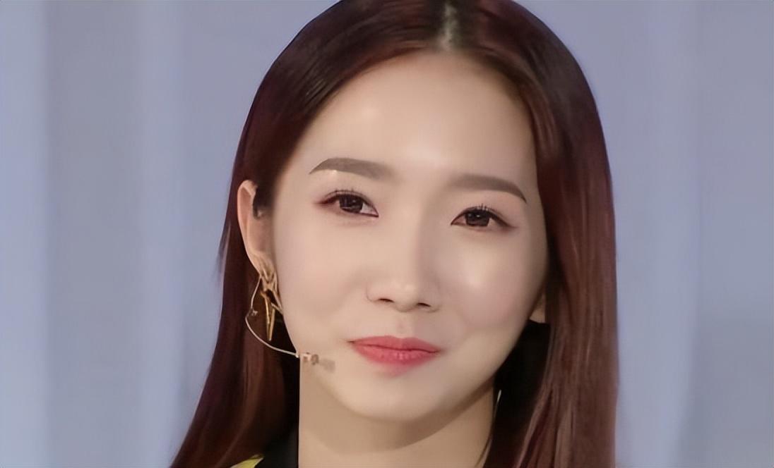 孟美岐|表面是资深导师,实际连作品都没有,这6位冒牌导师难道不害臊吗