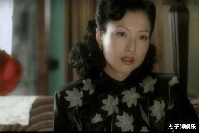 张可颐|53岁的张可颐,不婚不育也没“固定”伴侣,可爱情不是必需品