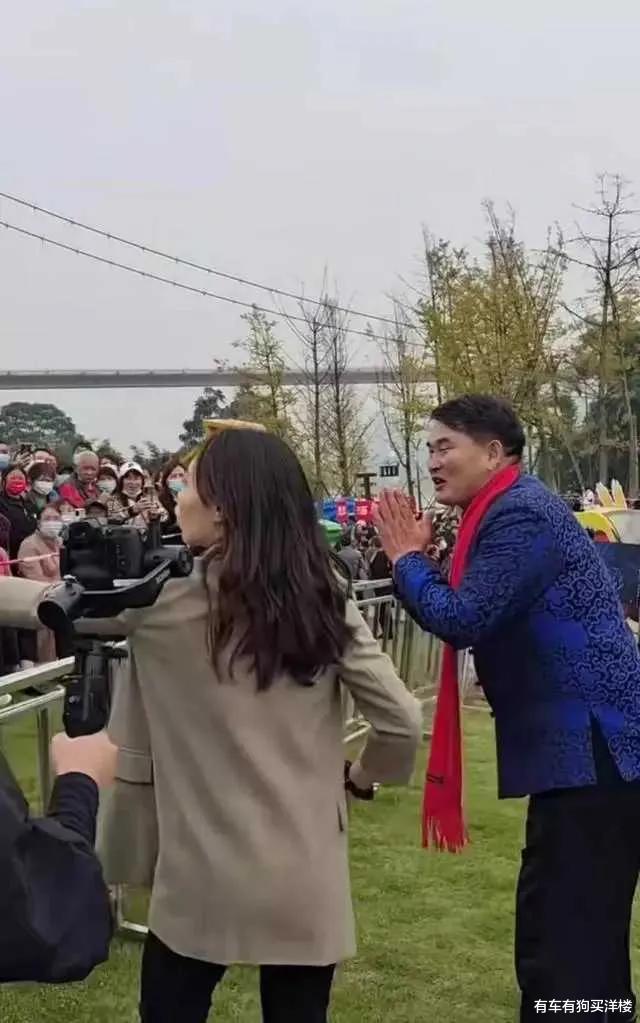 朱之文|大衣哥招聘美女助理，处处嫌弃自己的妻子，被人猜疑要离婚的可能