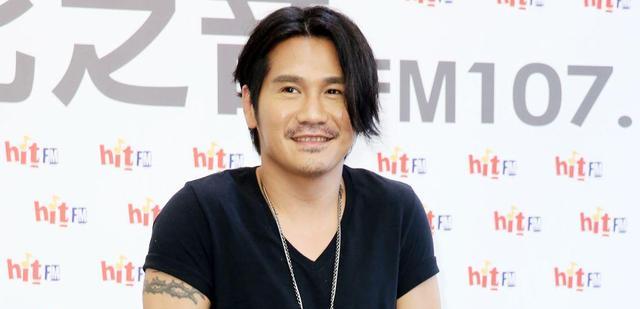 赵丽颖|曹格恢单半年与长发妹吃寿司，主动自曝：我的女朋友