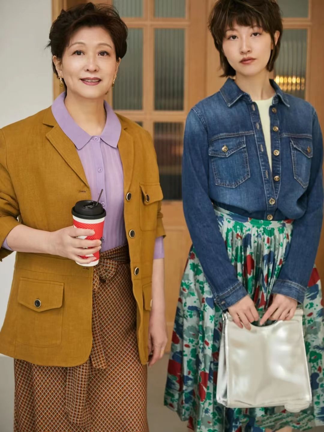 发型 印证女人优雅老去的，除了越来越短的发型，还有越来越松弛的打扮
