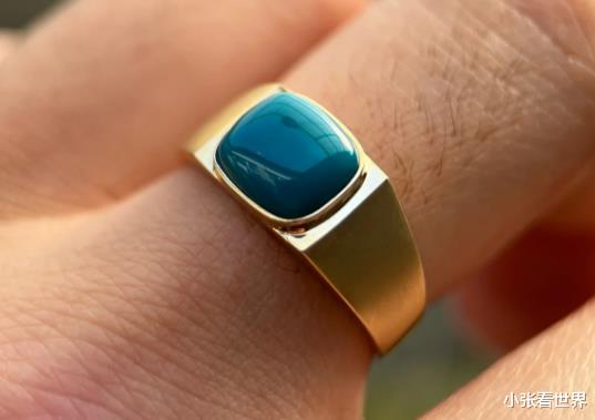 文玩戒指上的选择，戒面必须出彩，戒托做工要精美