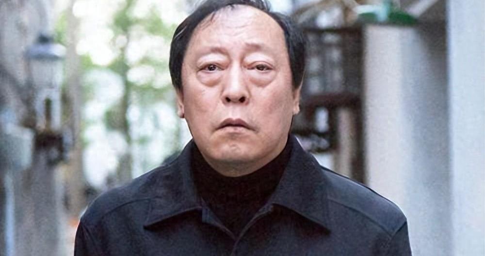 明明演技一般，却被说成“老戏骨”，这6位演员，演什么都一个样