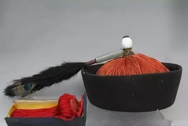 翡翠|和珅的奇特收藏:846个翡翠翎管,被抄家后不知所向