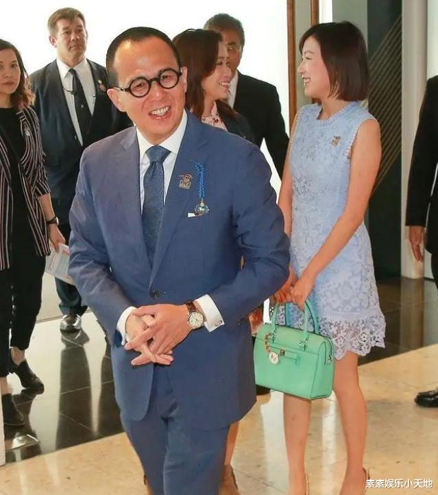 梁洛施与李泽楷复合!梁洛施晒豪宅健身照,定位是香港金融大厦