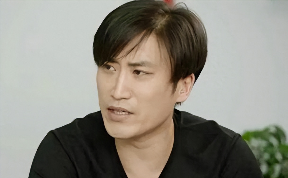 赵玉田直播回应不收赵四礼金：18年吃饭都是自己出钱，他欠我的