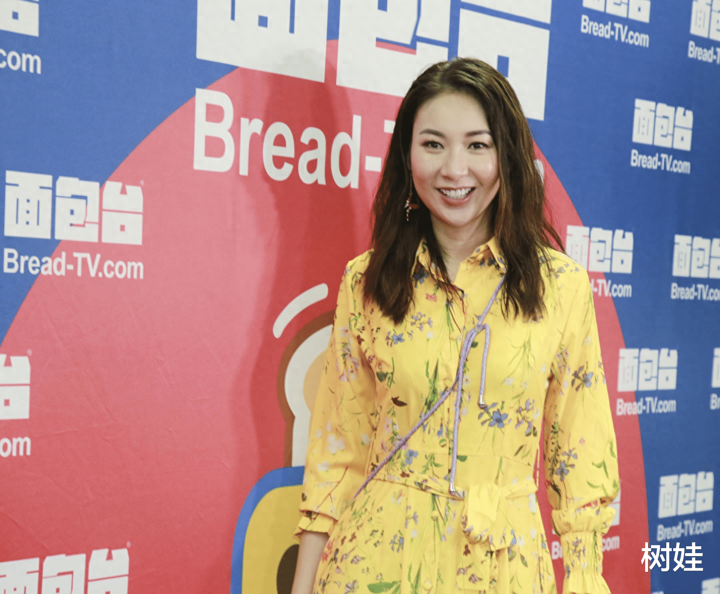 TVB艺人自曝投资亏50万,热衷投资频频失利,出身富贵家族资产8亿