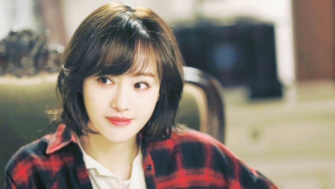 被强制执行9050万，郑爽在美国成“疯婆子”，为洗白什么话都敢说