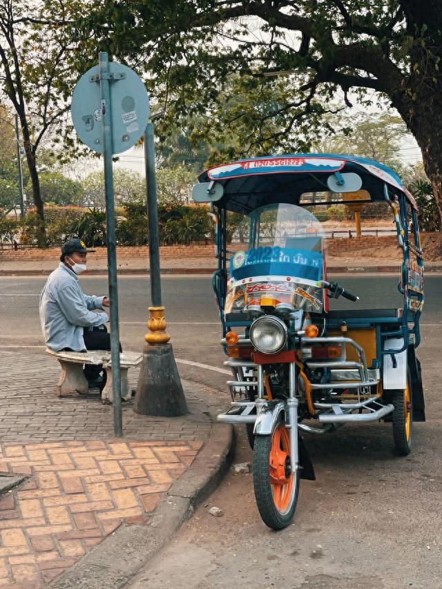 琅勃拉邦|从老挝旅行回来，有些话不吐不快，带你看看真实的老挝生活！