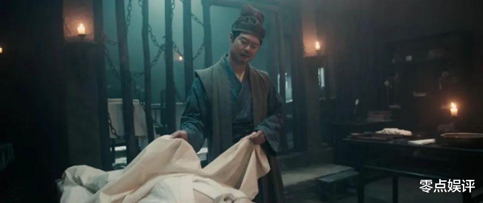 克拉拉重磅回归，性感演绎网大电影！魅力展现身材引发热议