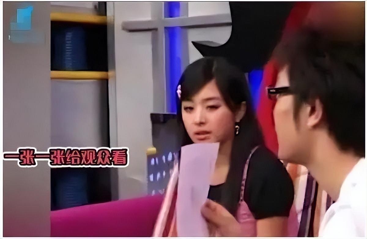 她15岁一夜爆红,却被“艳照”毁前程,刘德华指点8个字让她逆袭