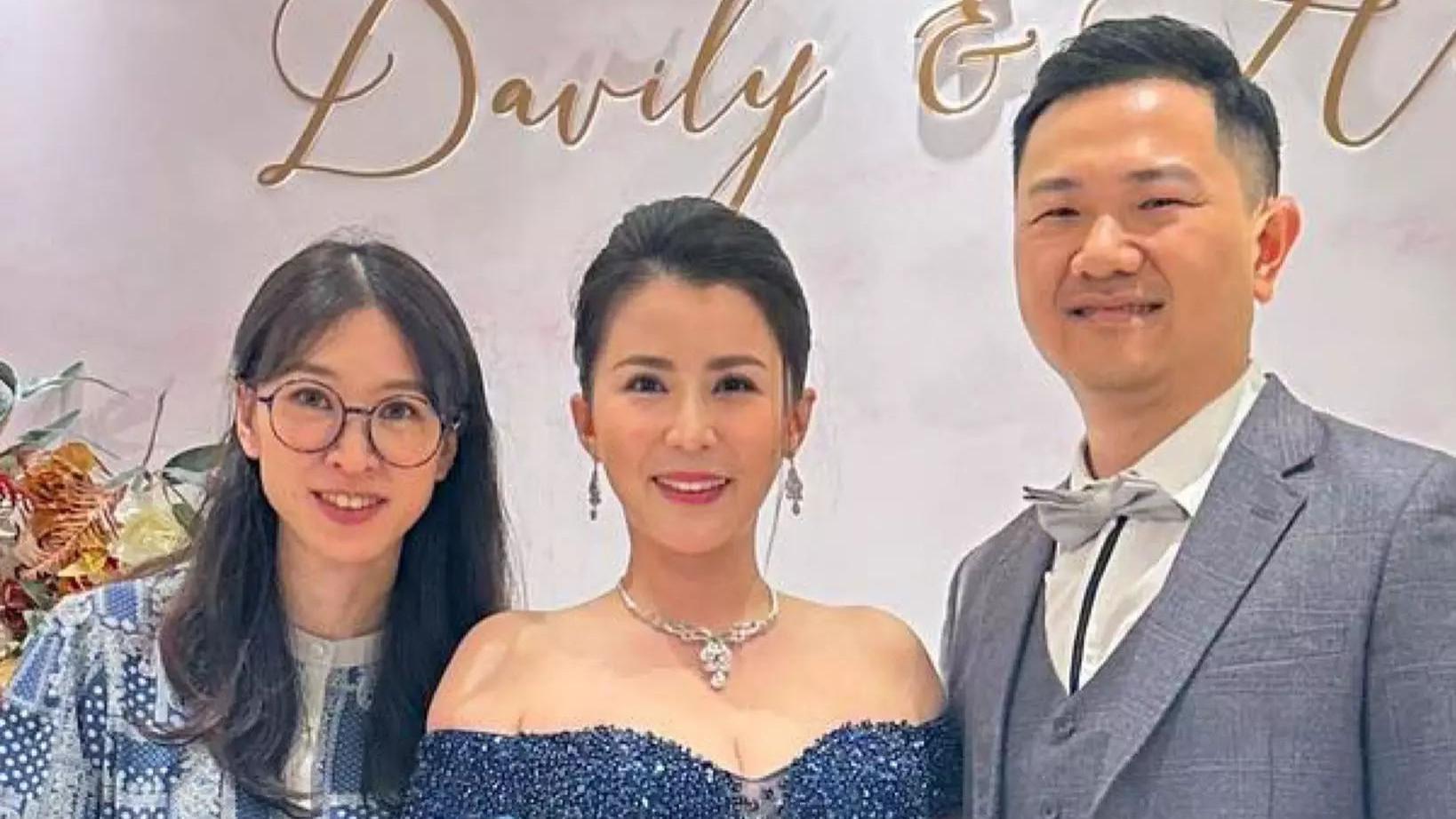 TVB女星退圈多年近照曝光，曾因整形失败惹非议，现转行做按摩师