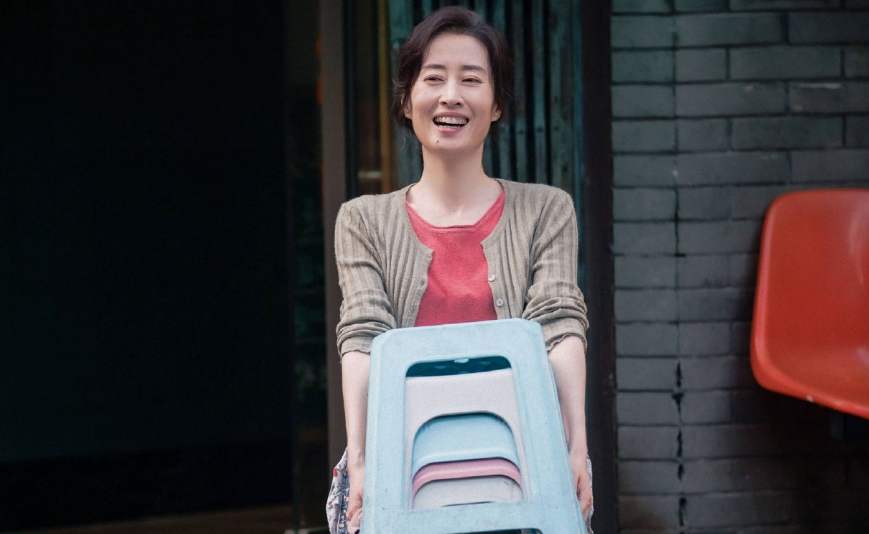 票房碾压王宝强,狂甩乌尔善沈腾,41岁大鹏这次押对宝了