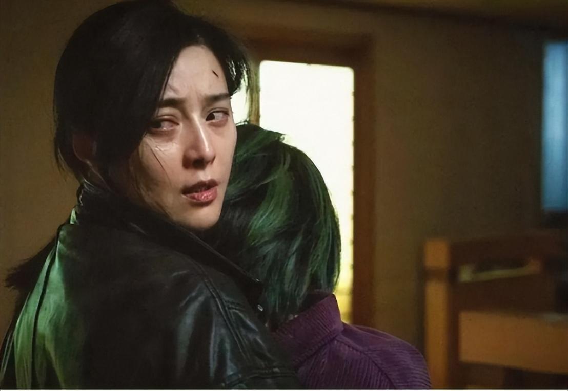 范冰冰|一场戛纳红毯,扯下了范冰冰最后的“遮羞布”