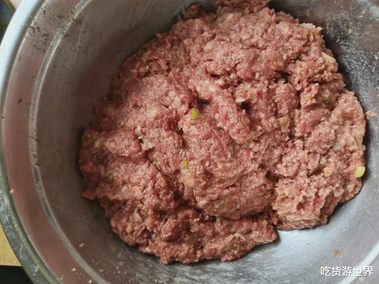 |煮饺子时，“点水”还是“不点水”？白案师傅：差别很大，弄明白