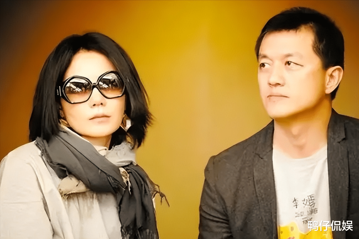 李亚鹏|王菲表示,自己没有义务帮助李亚鹏还债,用行动“教育”女儿 ?