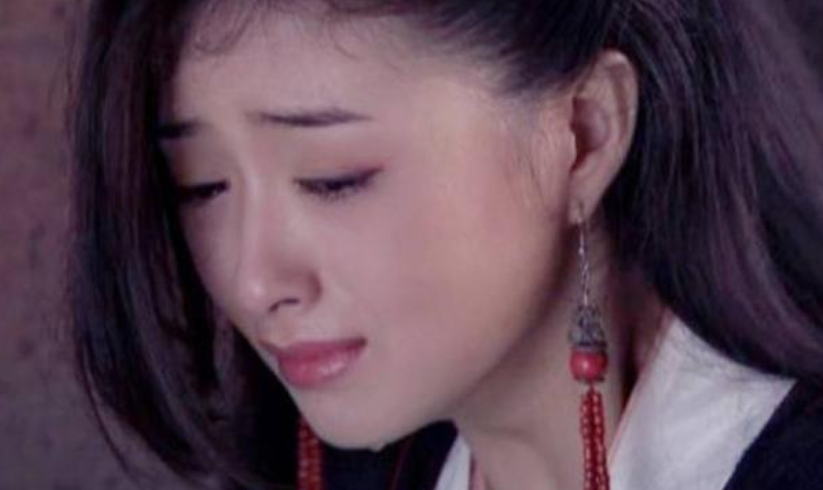 40岁无人敢娶的蒋欣，已经活成了一个笑话？