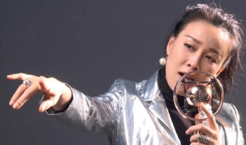 那英被海鸣威曝光黑幕，要求中纪委严查，她竟然选择紧急请辞不露面