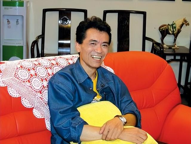 春晚|原来他已经去世17年!曾因在春晚搭档潘长江爆红,还以为是退休了