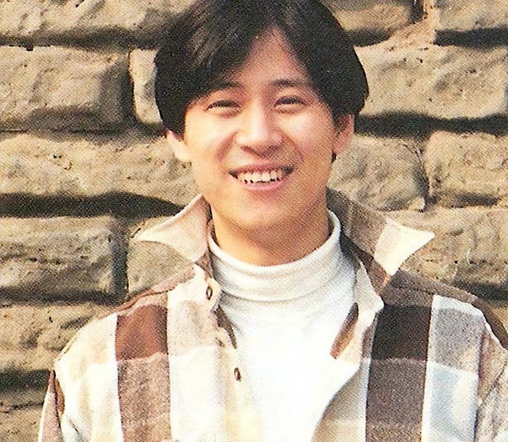 55岁解晓东近况流出,与阎维文朱时茂聚餐,喝12元饮料引热议