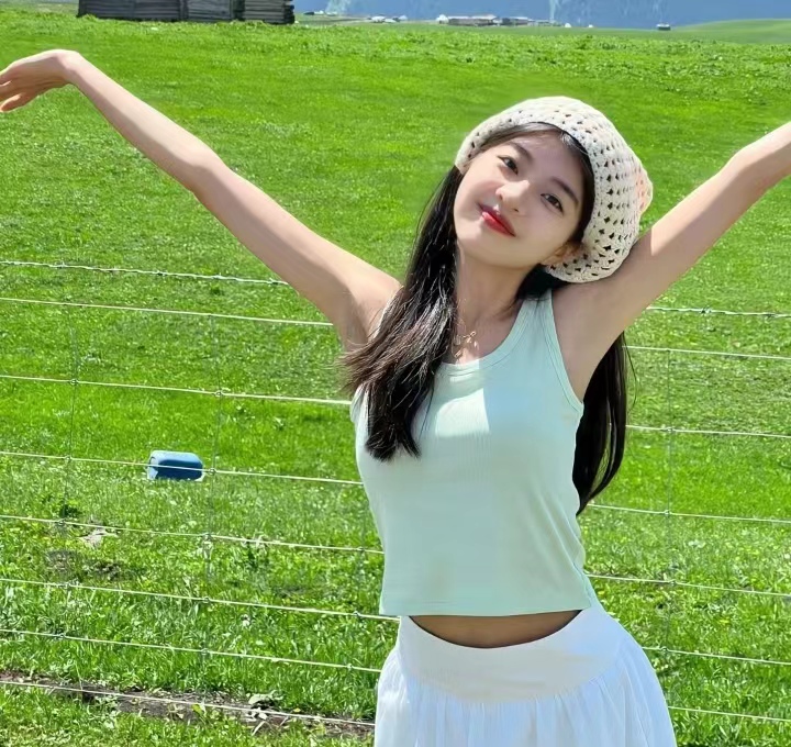 粟兰米:眼影颜色的搭配是关键!不同颜色组合可以展现出不同气质